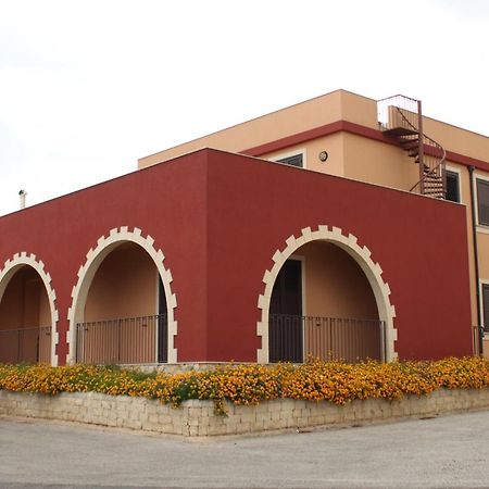 Poseidon Hotel Ispica Bagian luar foto