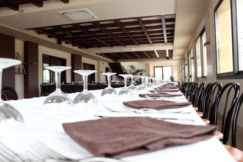 Poseidon Hotel Ispica Bagian luar foto